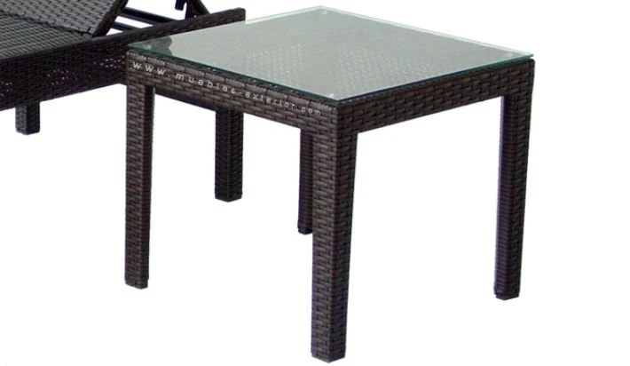 mesa de rattan de jardin baja / lateral