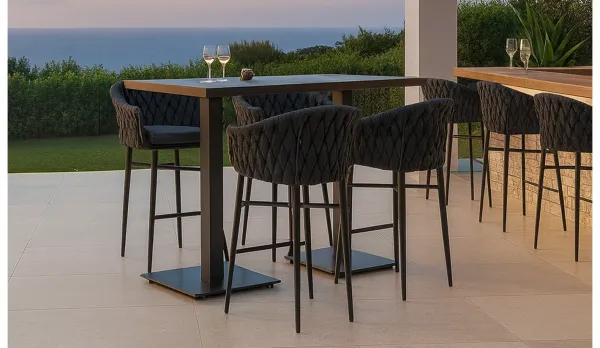 Mesa de aluminio alta con taburetes de cuerda de textilene