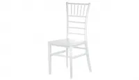 Silla de polipropileno con forma clasica